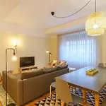 Apartment Feel Porto Downtown Apartments & Studios *