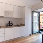 Feel Porto Downtown Apartments & Studios * Porto