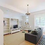 Apartment Feel Porto Downtown Apartments & Studios