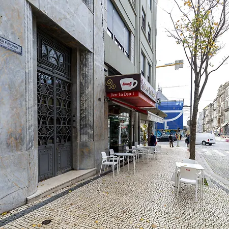 Feel Porto Downtown Apartments & Studios *