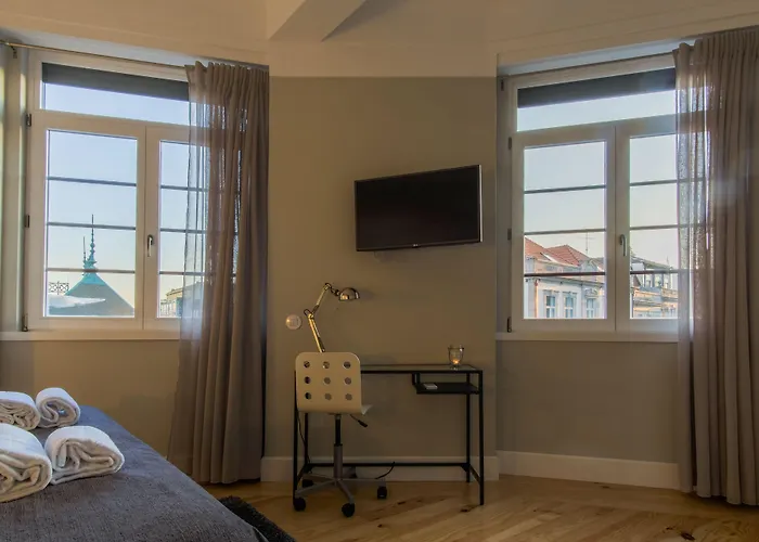 Feel Porto Downtown Apartments & Studios *