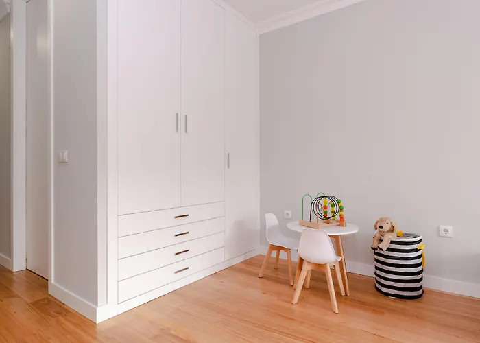 Feel Porto Downtown Apartments & Studios