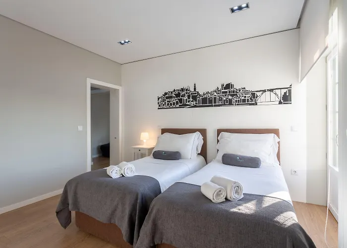 Feel Porto Downtown Apartments & Studios