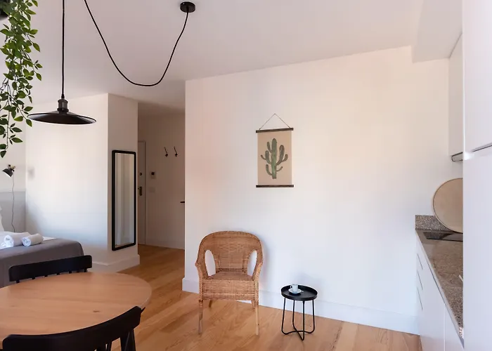 Feel Porto Downtown Apartments & Studios