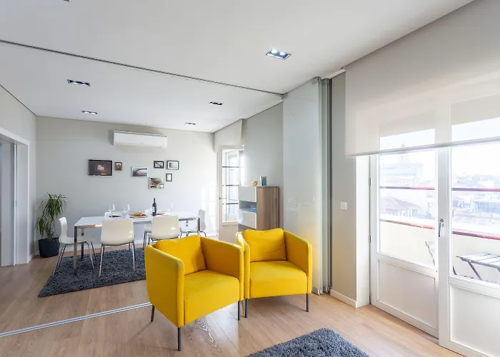 Lägenhet Feel Porto Downtown Apartments & Studios *