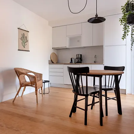 Feel Downtown & * 波尔图