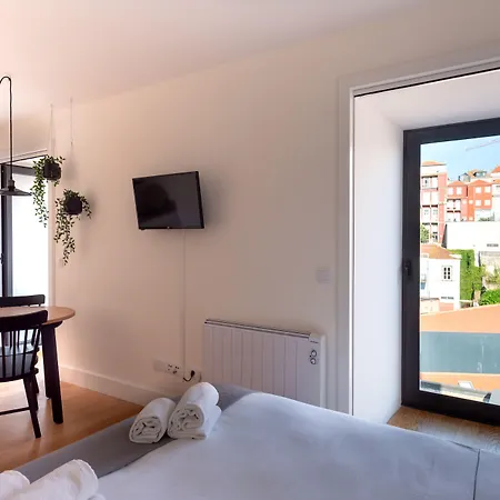 Feel Porto Downtown Apartments & Studios Porto