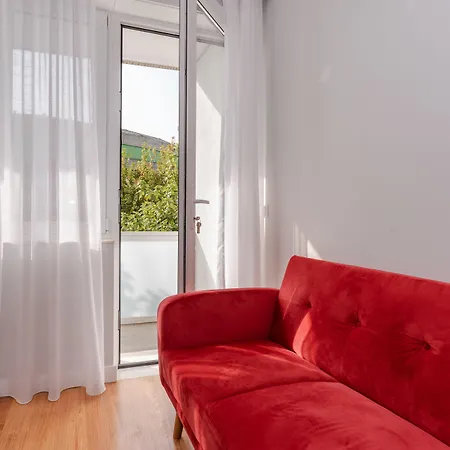 Feel Porto Downtown Apartments & Studios