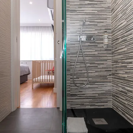 Feel Porto Downtown Apartments & Studios Apartment