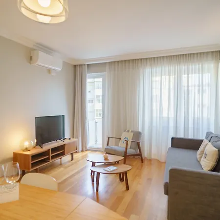 Feel Porto Downtown Apartments & Studios Apartment *